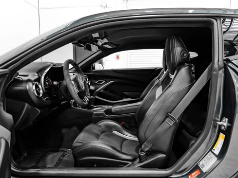 Used 2019 Chevrolet Camaro SS RWD image 21