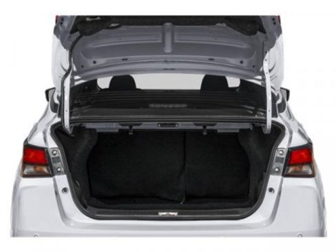 Certified 2025 Nissan Versa SR w/ Trunk Package FWD image 13