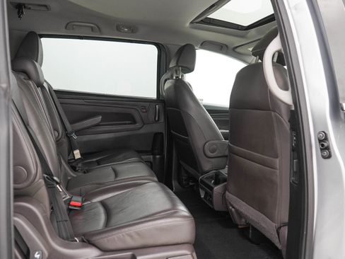 Used 2019 Honda Odyssey EX-L image 14