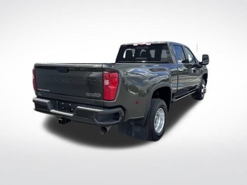 Used 2023 Chevrolet Silverado 3500 High Country w/ Snow Plow Prep/Camper Package AWD/4WD image 16