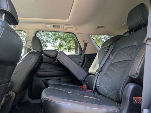 Used 2025 Nissan Pathfinder Platinum w/ Cargo Package image 15