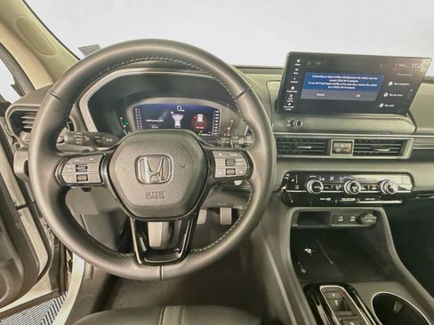Used 2026 Honda Pilot EX-L image 11