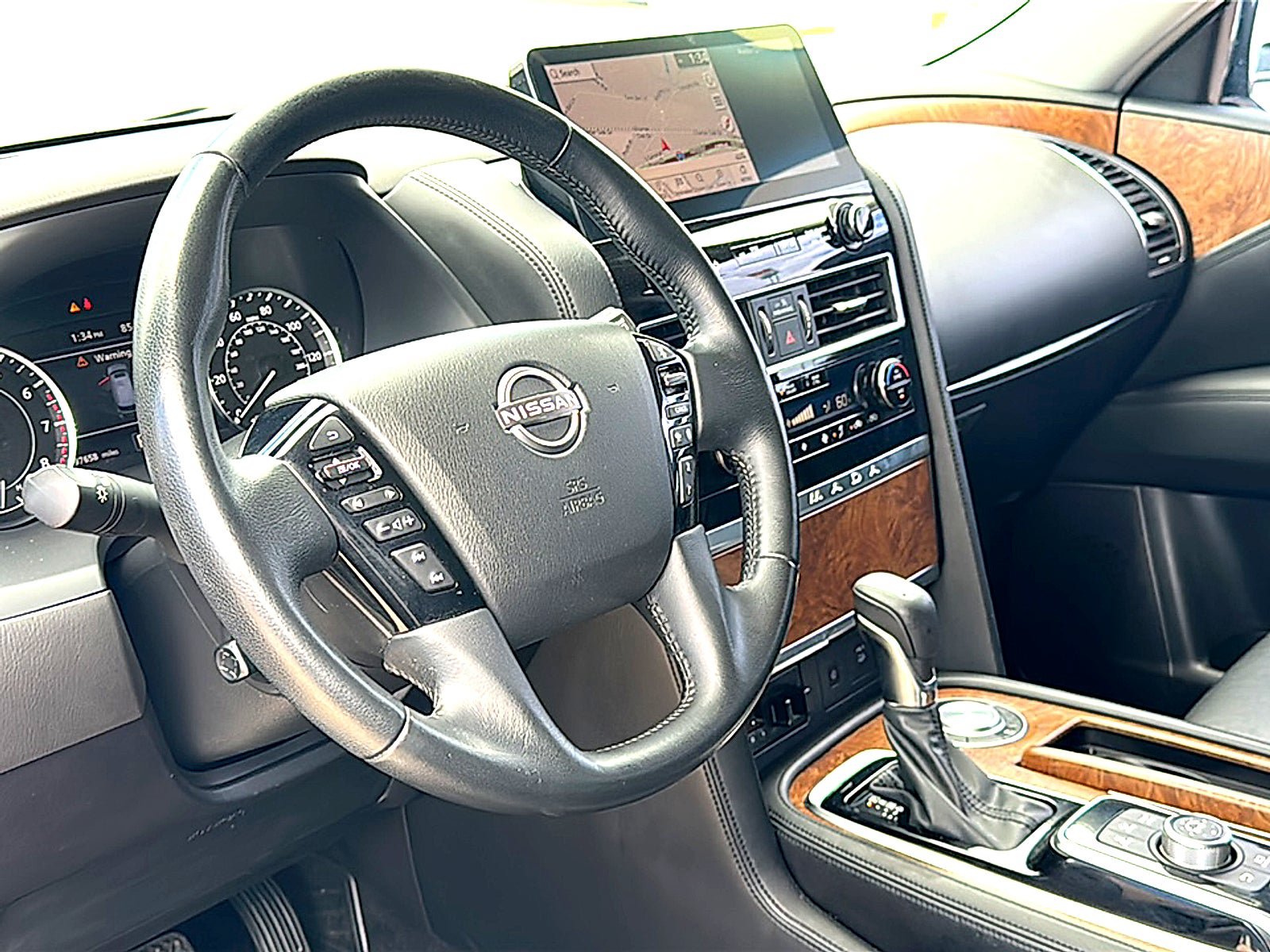 Used 2022 Nissan Armada SL RWD image 12