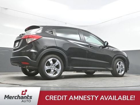 Used 2022 Honda HR-V LX image 47