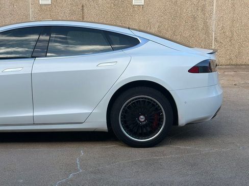 Used 2019 Tesla Model S Performance AWD/4WD image 14