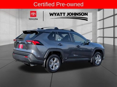 Certified 2025 Toyota RAV4 LE AWD/4WD image 5