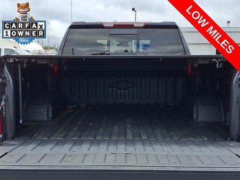 Used 2024 Chevrolet Silverado 1500 LT Trail Boss w/ Convenience Package II AWD/4WD image 29