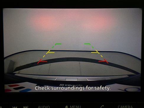 Used 2023 Nissan Rogue SV w/ SV Premium B Package image 15