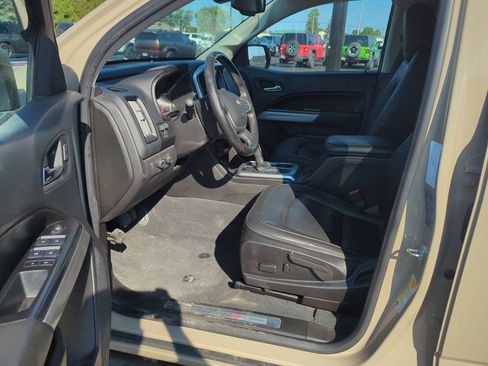 Used 2021 Chevrolet Colorado ZR2 AWD/4WD image 9