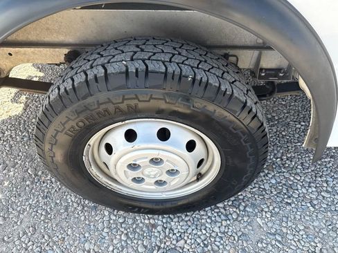 Used 2017 RAM ProMaster 3500 w/ Premium Appearance Group image 27