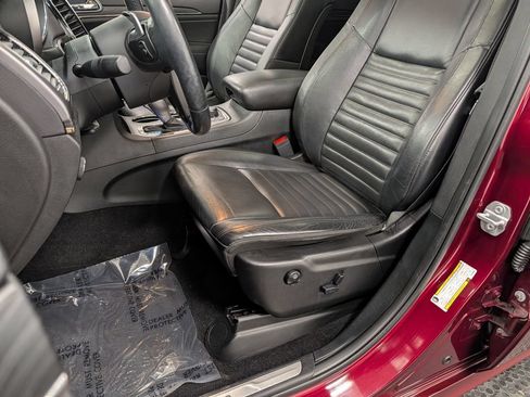Used 2019 Jeep Grand Cherokee Limited X AWD/4WD image 15