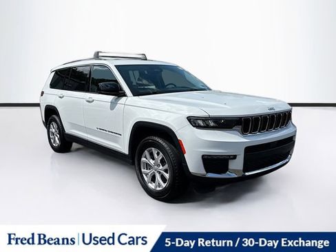 Used 2022 Jeep Grand Cherokee L Limited AWD/4WD image 1