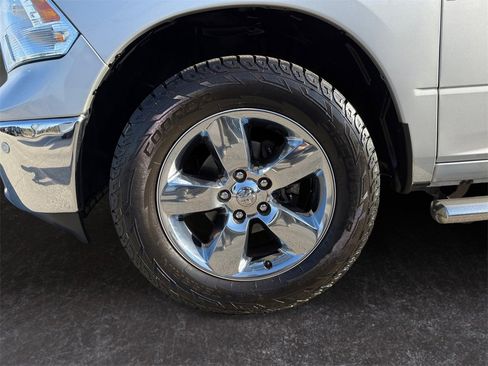 Used 2018 RAM 1500 Big Horn image 9