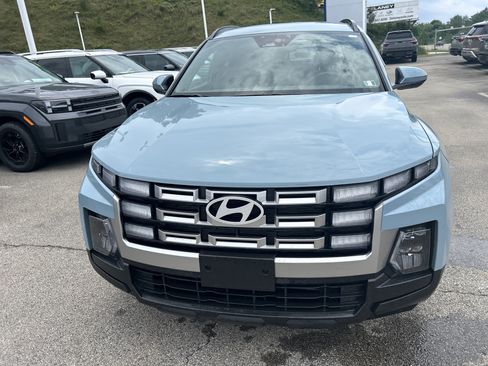 Used 2025 Hyundai Santa Cruz SEL AWD/4WD image 11