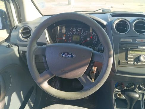 Used 2010 Ford Transit Connect XLT FWD image 19