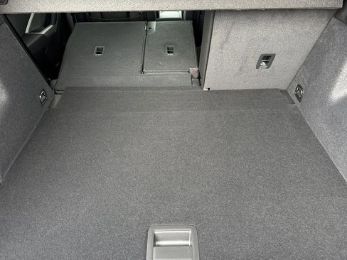 New 2025 Audi Q3 2.0T Premium image 12