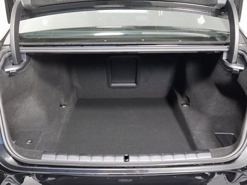 New 2026 BMW 760i xDrive w/ Executive Package image 8