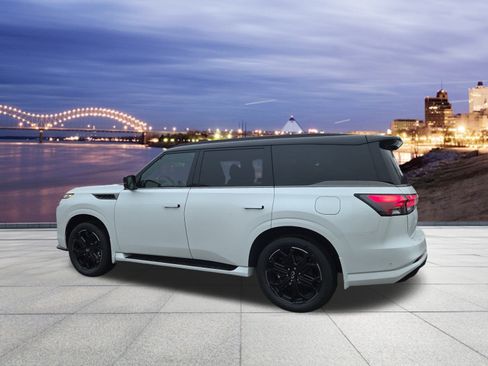 New 2026 INFINITI QX80 4WD w/ Premium Cargo Package image 3