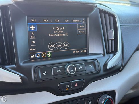 Certified 2022 GMC Terrain SLE image 24