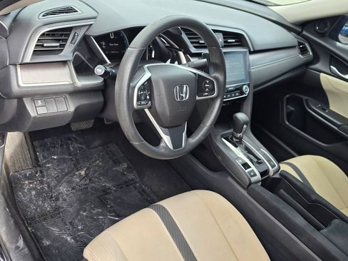 Used 2018 Honda Civic EX image 27