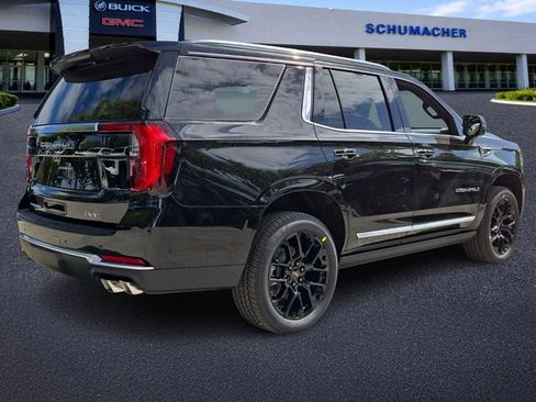 New 2026 GMC Yukon Denali w/ Denali Reserve Package AWD/4WD image 7