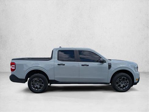 Certified 2024 Ford Maverick XLT FWD image 4