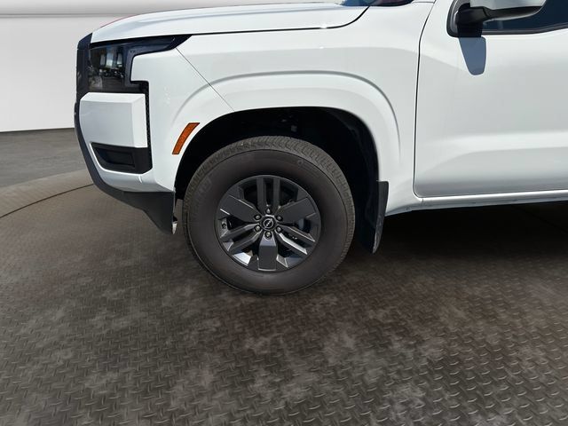 Certified 2026 Nissan Frontier SV w/ All-Weather Content Package AWD/4WD image 10