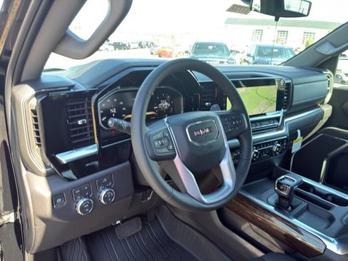 New 2026 GMC Sierra 1500 Elevation image 23