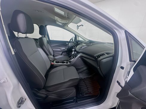 Used 2017 Ford C-MAX SE FWD image 28