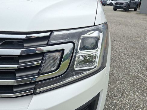 Used 2020 Ford Expedition XLT w/ Equipment Group 202A image 9
