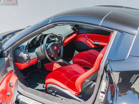 Used 2018 Ferrari 488 Spider RWD image 52