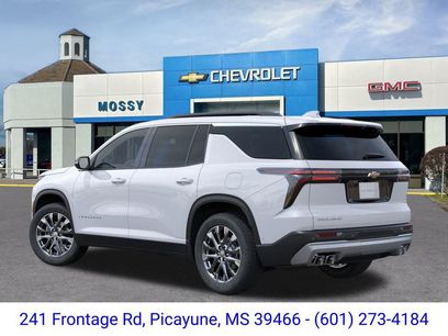 New 2026 Chevrolet Traverse LT w/ Sun and Wheel Package