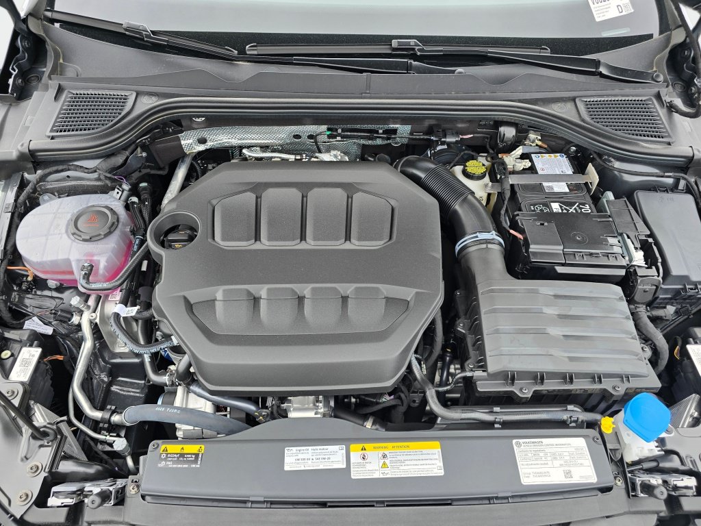New 2026 Volkswagen GTI SE FWD image 12