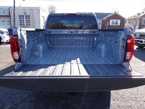 Used 2024 GMC Sierra 1500 Elevation image 19