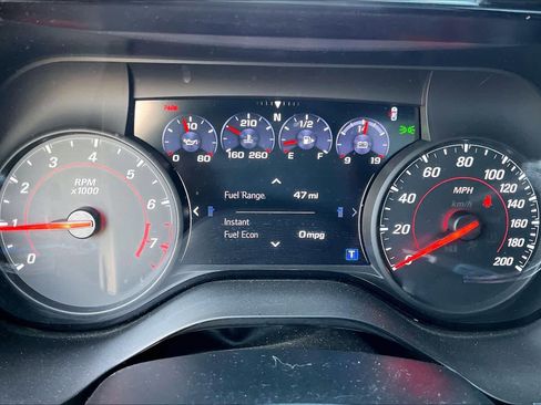 Used 2019 Chevrolet Camaro SS image 19