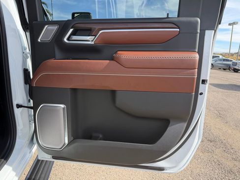 New 2026 GMC Sierra 2500 Denali Ultimate image 23