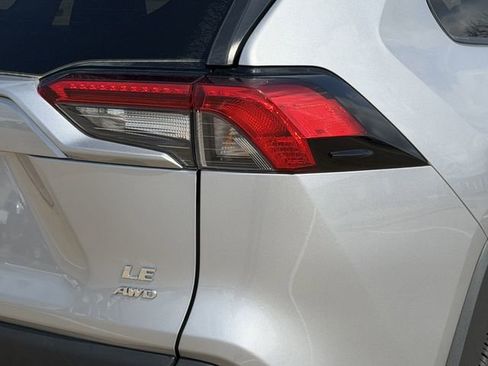 Used 2025 Toyota RAV4 LE image 7