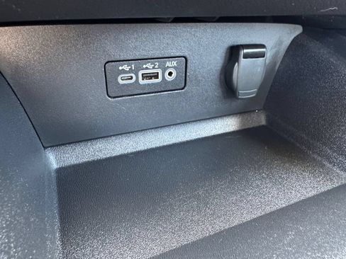 Used 2025 Nissan Altima 2.5 SV FWD image 27