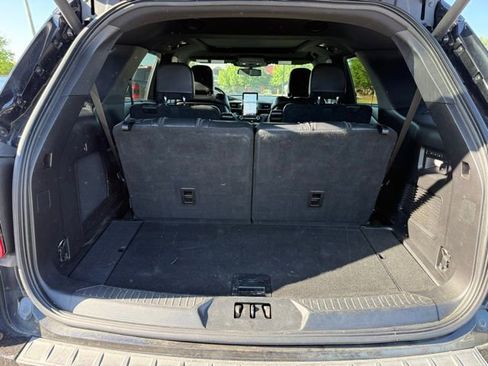 Used 2020 Ford Explorer ST w/ ST Street Pack AWD/4WD image 13