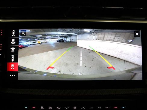 New 2026 Jeep Cherokee Overland w/ Advanced Pro Tech Group image 18