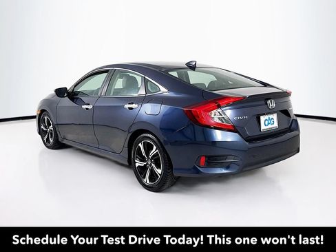 Used 2017 Honda Civic Touring image 6
