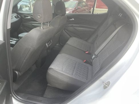 Used 2023 Chevrolet Equinox LT FWD image 23
