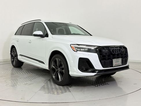 Used 2025 Audi Q7 3.0T Premium Plus AWD/4WD image 7