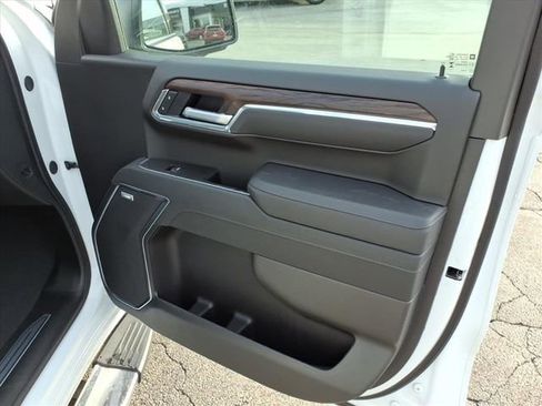 New 2026 GMC Sierra 1500 SLT w/ SLT Premium Plus Package image 26