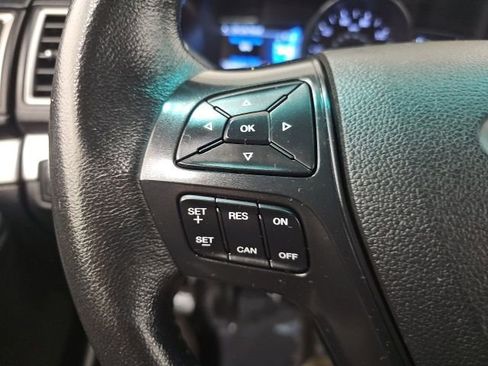 Used 2016 Ford Explorer XLT w/ Equipment Group 202A image 18