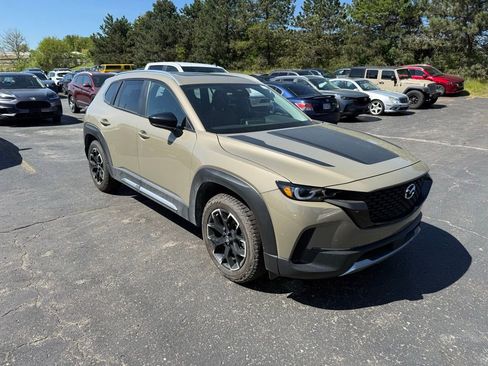 Used 2025 MAZDA CX-50 Meridian Edition w/ Weather Package AWD/4WD image 4