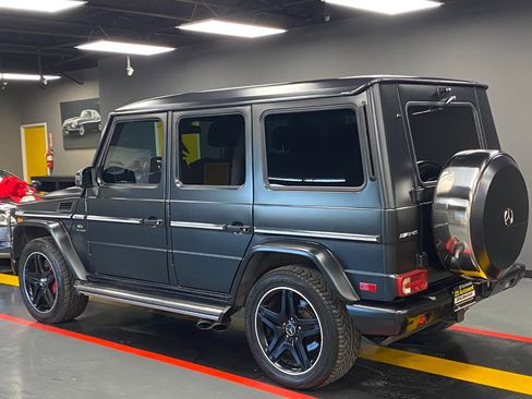 Used 2017 Mercedes-Benz G 63 AMG 4MATIC image 4