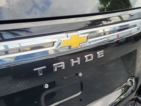Used 2024 Chevrolet Tahoe Premier w/ Premium Package 2 RWD image 5