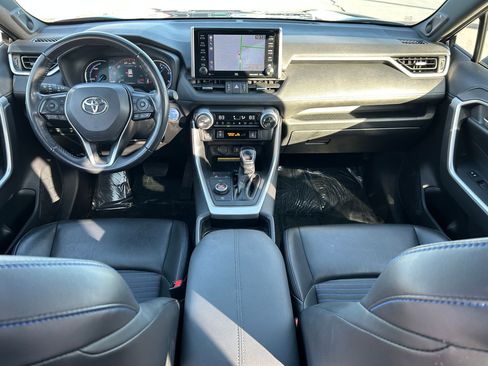 Used 2020 Toyota RAV4 XSE image 23