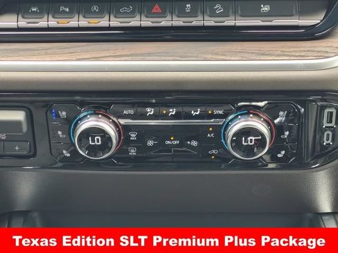 New 2026 GMC Sierra 1500 SLT AWD/4WD image 14